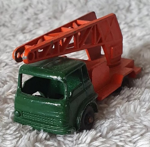 Vintage spielzeug auto - auto, lkw
